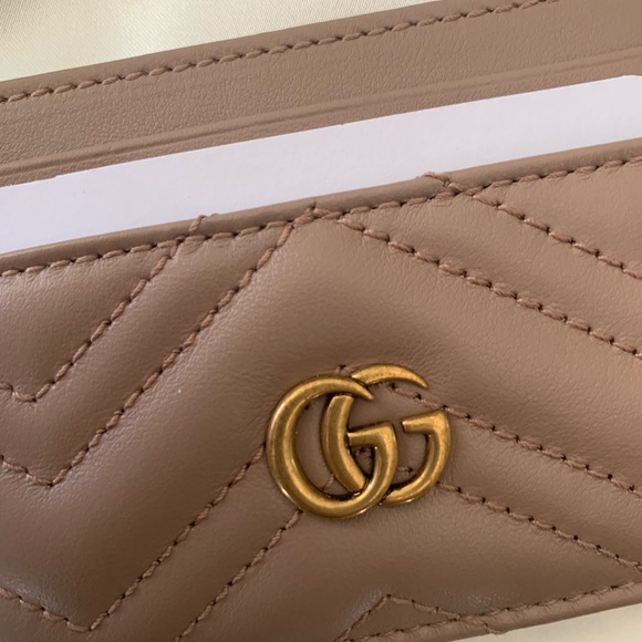 Gucci Marmont Card Holder - Picture 2 of 7